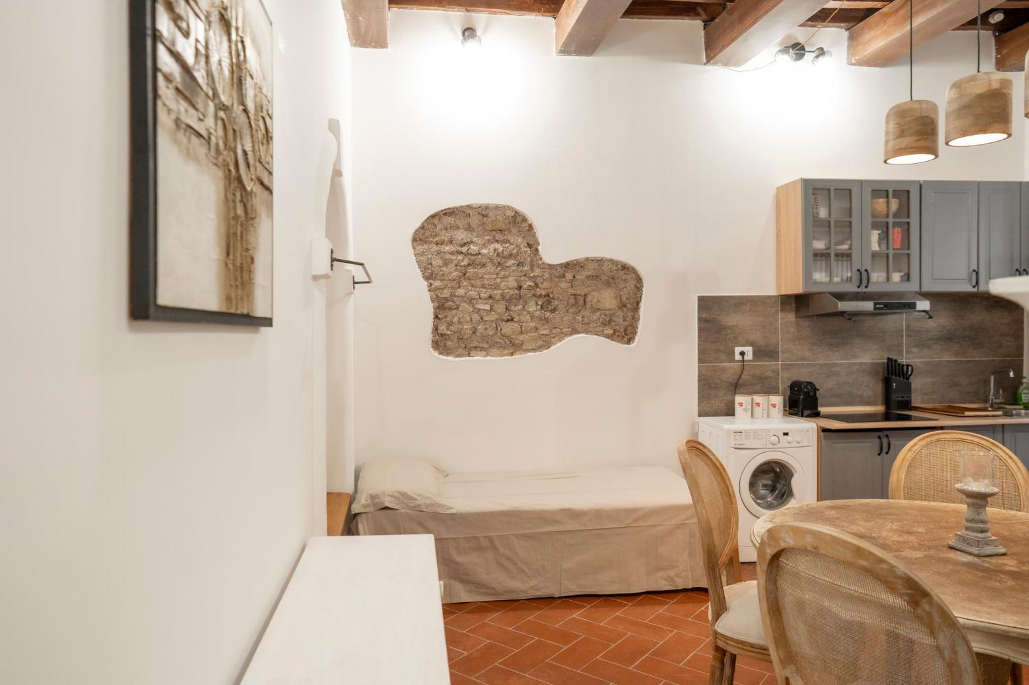 Home Domus Capocci - Rione Monti Roma Exterior foto
