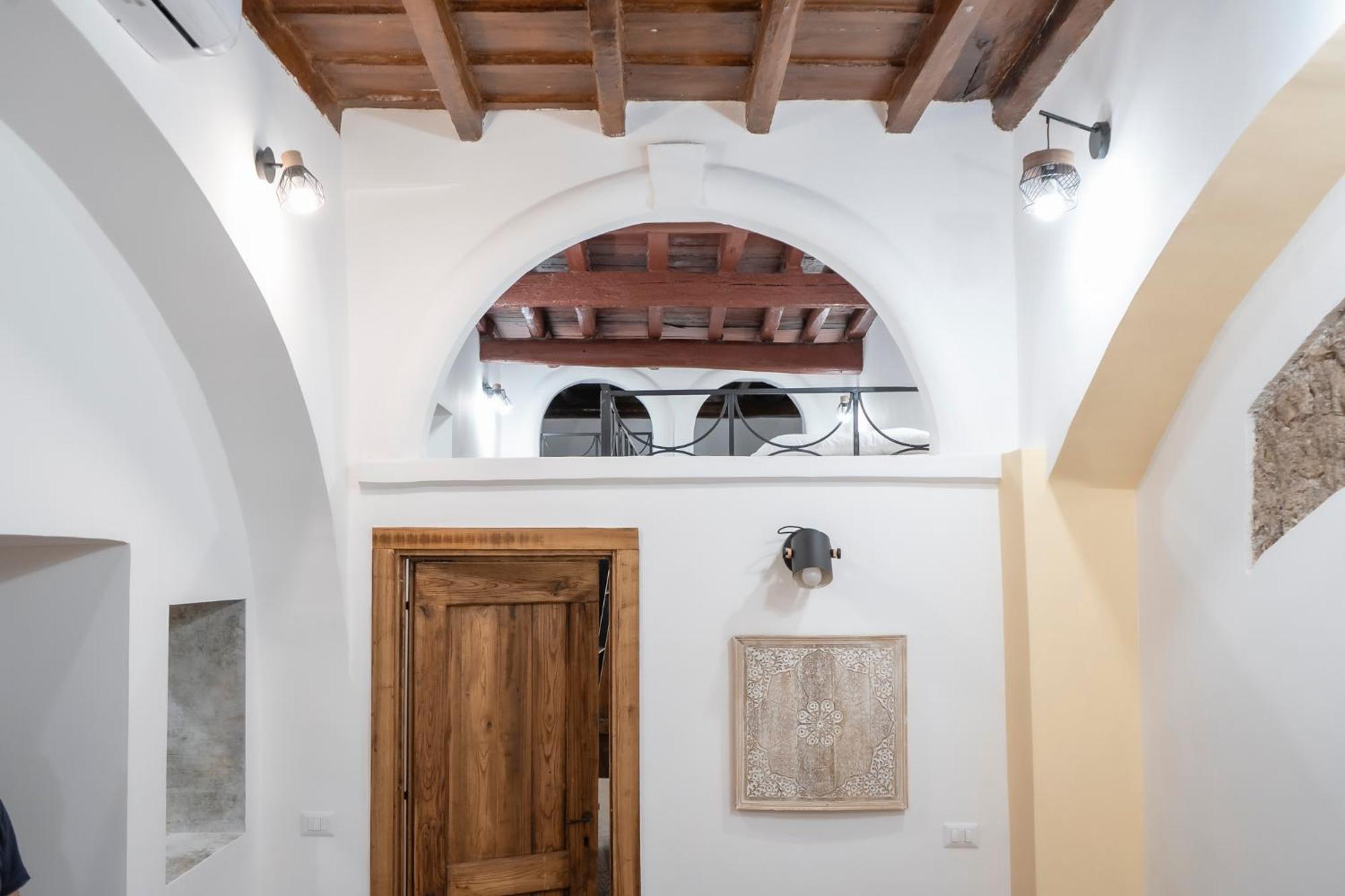 Home Domus Capocci - Rione Monti Roma Exterior foto